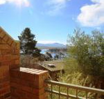 Twin Seasons 2 - Whitsundays Accommodation