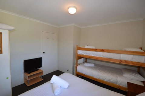 Kirwan 40 - Whitsundays Accommodation 3
