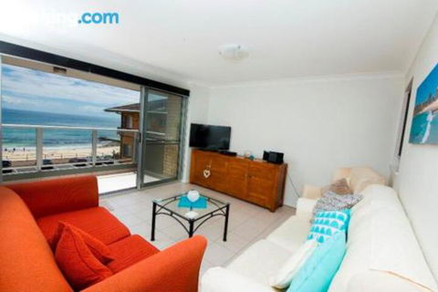 El Sandi Unit 11 14 18 North Street - Whitsundays Accommodation 0