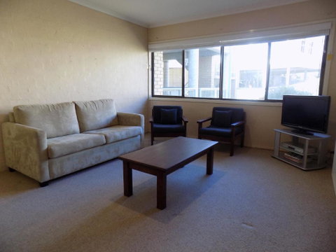 Kirwan 12 - Whitsundays Accommodation 1