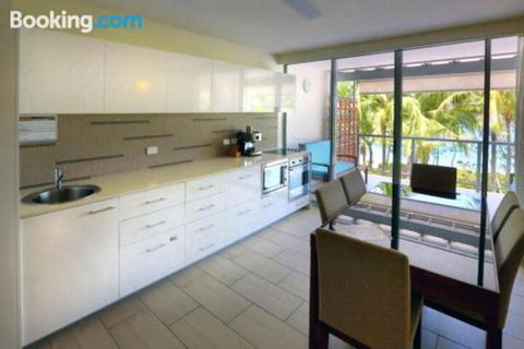 Drift - Whitsundays Accommodation 5