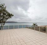 1 Kooringal 105 Soldiers Point Road waterfront unit wth aircon - Whitsundays Accommodation
