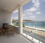 7 Bayview Towers 15 Victoria Parade stunning unit with fabulous views - Whitsundays Accommodation