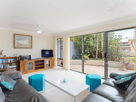 2 Peninsula Waters Three Bedroom Unit With Spacious Private Courtyard & WIFI - Whitsundays Accommodation 4