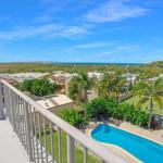 Rainbow Towers 2 Rainbow Beach High On The Hill Panoramic Views Wi Fi - Whitsundays Accommodation 0
