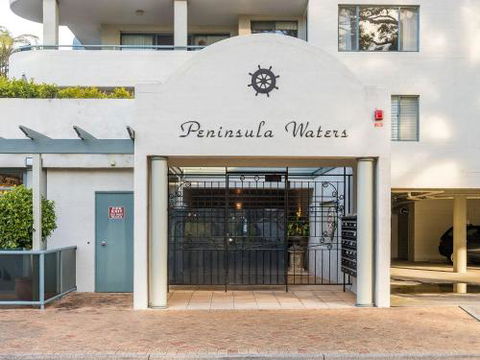3 Peninsula Waters 2 4 Soldiers Point Rd Beautiful Air Conditioned Unit With Pool Lift & WIFI - Whitsundays Accommodation 2