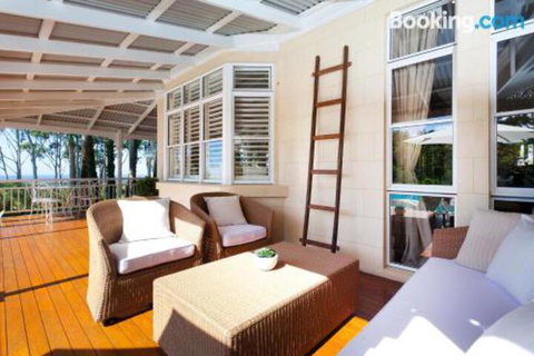 Sunrise At Sanquar Noosa Hinterland - Whitsundays Accommodation 4