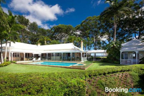 Sunrise At Sanquar Noosa Hinterland - Whitsundays Accommodation 2