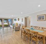 Kalimna Lakeside Living - Whitsundays Accommodation