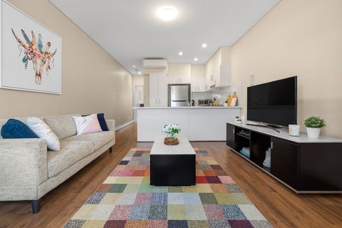 Urban Rest - Banq - Whitsundays Accommodation 4