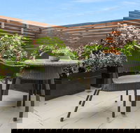 Urban Rest - Banq - Whitsundays Accommodation