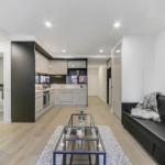 A Modern 2BR Apt 5 Min Walk To Melbourne Central - Whitsundays Accommodation 0