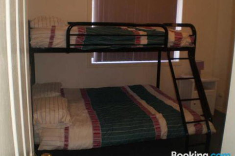 Retreat On Surf Beach - Whitsundays Accommodation 5