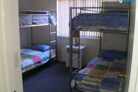 Retreat On Surf Beach - Whitsundays Accommodation 6