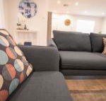Contemporary Esprit with river reserve access - Whitsundays Accommodation