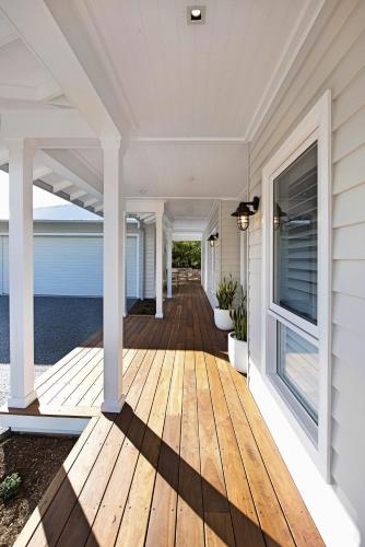 A Home Like Few Others - Whitsundays Accommodation 6