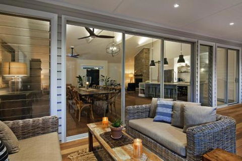 A Home Like Few Others - Whitsundays Accommodation 4