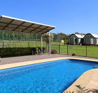 Ironbark Hill Retreat - Whitsundays Accommodation