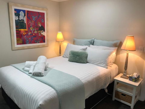 SEA EAGLE COTTAGE Amazing Views Of Bay Of Fires - Whitsundays Accommodation 1