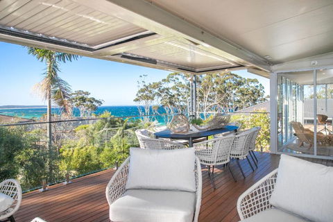 Surfers Beach House - Whitsundays Accommodation 4