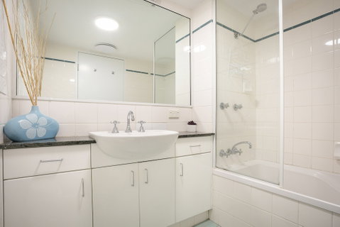 Apartment 2 Surfside - Whitsundays Accommodation 2
