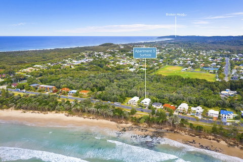 Apartment 2 Surfside - Whitsundays Accommodation 0