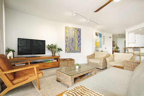 Apartment 2 Surfside - Whitsundays Accommodation 6