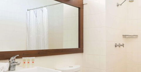 Hedland Hotel - Whitsundays Accommodation 6