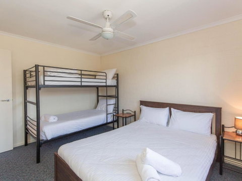 Silvertrees 2 - Whitsundays Accommodation 4