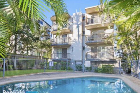 Unit 3 Emerald Shores Shipping Lane Views! - Whitsundays Accommodation 4