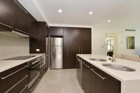 Sea Temple Port Douglas Swim Out Two Bathrooms Direct Pool Access - Whitsundays Accommodation 6