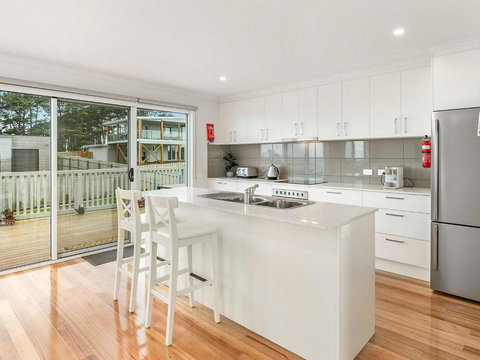 San Freemo - Whitsundays Accommodation 4