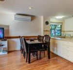 Findlay on the Bay - Whitsundays Accommodation