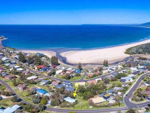 SPINIFEX Gerroa 4pm Check Out Sundays - Whitsundays Accommodation 1