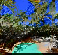 Roey Backpackers  Party Bar - Whitsundays Accommodation