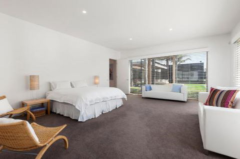 Franklin House - Whitsundays Accommodation 4