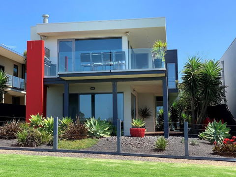 2 At 2 The Esplanade Ventnor - Whitsundays Accommodation 3