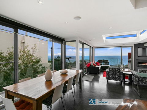 2 At 2 The Esplanade Ventnor - Whitsundays Accommodation 5