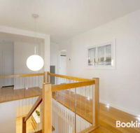 Anchor Beachfront Retreat - Whitsundays Accommodation