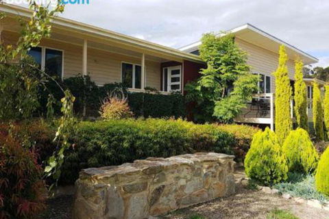 The Old Picnic Ground At Ironstone B & B - Whitsundays Accommodation 4