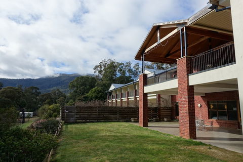 El Kanah Retreat - Whitsundays Accommodation 1