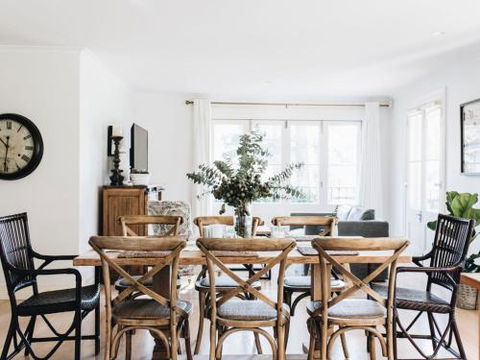 KIRRIEMUIR Burradoo Southern Highlands 4pm Check Out Sunday - Whitsundays Accommodation 4