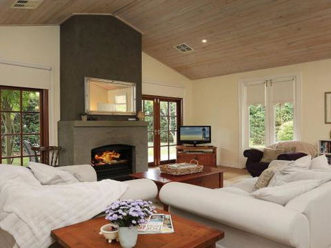 Rose Cottage Bowral Southern Highlands - Whitsundays Accommodation 2