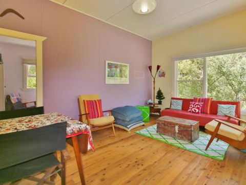 Rose Cottage At Hyams 4pm Check Out Sundays - Whitsundays Accommodation 5