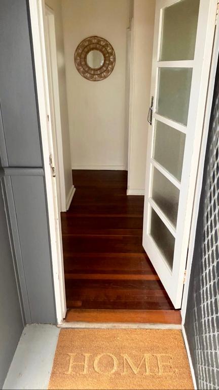 Honey At KI - Whitsundays Accommodation 4