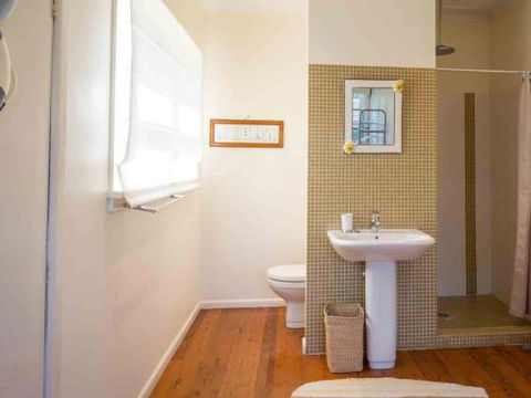 CARMELONE Gerroa 4pm Check Out On Sundays - Whitsundays Accommodation 1