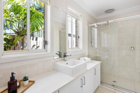 Rosebud Seaside Accommodation - Whitsundays Accommodation 1