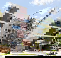 Urban Rest - The Azure Bondi - Whitsundays Accommodation