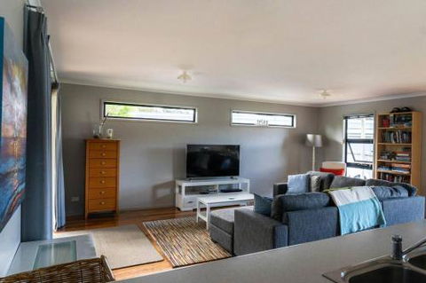 34 Ash Avenue Sandy Point - Whitsundays Accommodation 1