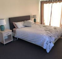 Wombarra BnB - Whitsundays Accommodation